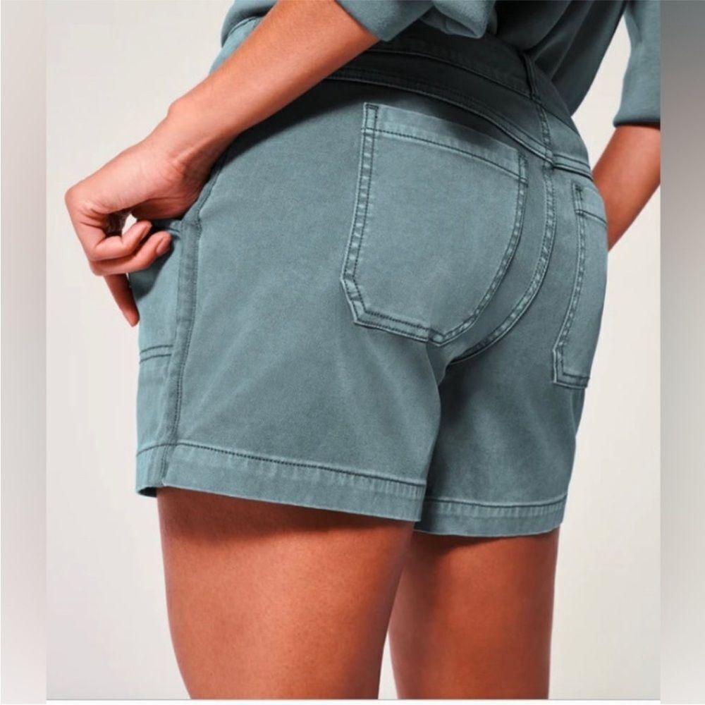 SPANX Stretch Twill Gray Shorts Women Size S - Picture 2 of 12